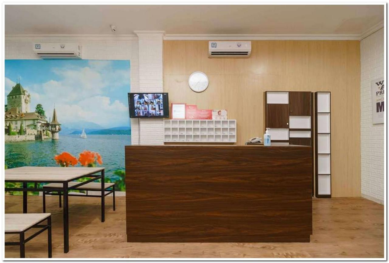 เรดดอร์ซ เนียร์ จีเอ็กซ์โป เคมาโยรัน 2 Hotel จาการ์ตา ภายนอก รูปภาพ